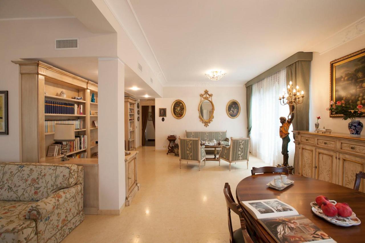 Residenza Campiello Apartment เวนิส ภายนอก รูปภาพ